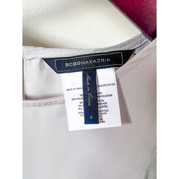 BCBGMaxAzaria Sheer drape back Top Size Small - Picture 3 of 5